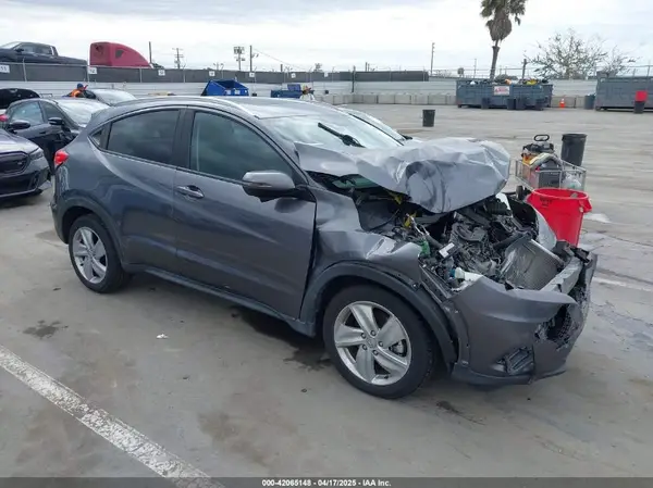 3CZRU5H56KM723998 2019 HONDA HR-V - Image 1