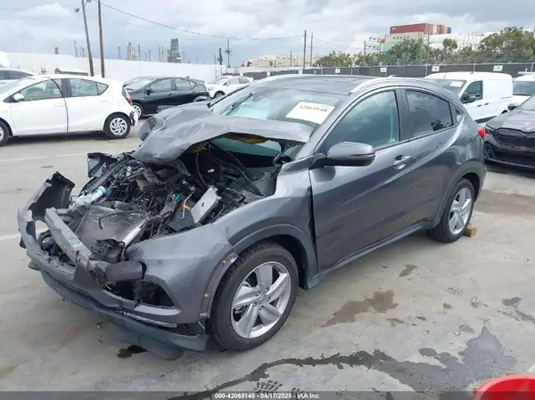 3CZRU5H56KM723998 2019 HONDA HR-V - Image 2