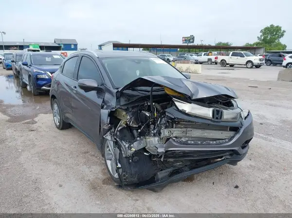 3CZRU5H56KM724570 2019 HONDA HR-V - Image 1