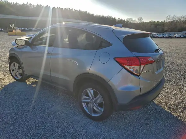 3CZRU5H56LM705602 2020 HONDA HR-V - Image 2