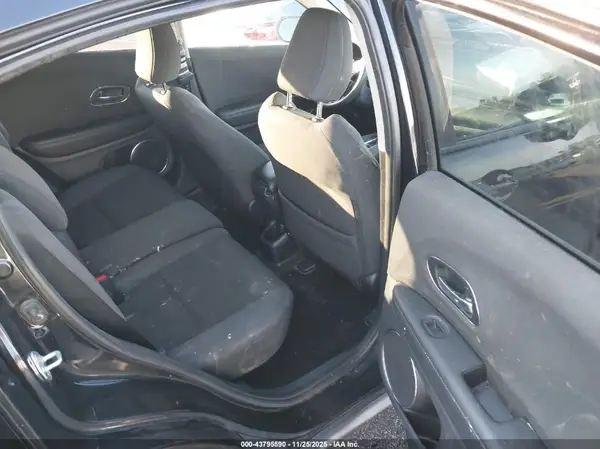 3CZRU5H56MM710512 2021 HONDA HR-V - Image 8