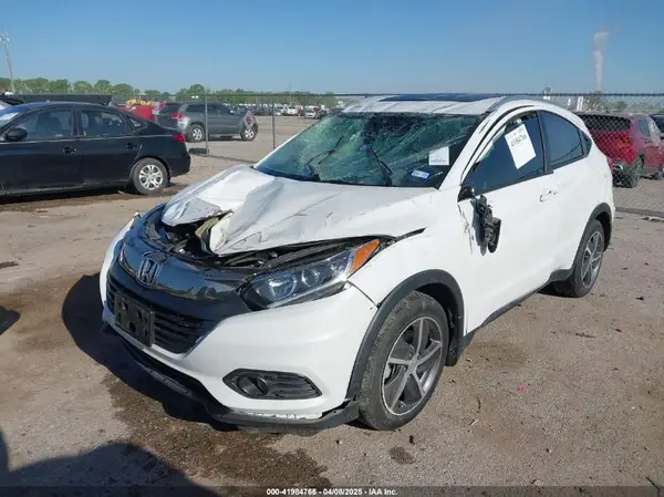 3CZRU5H56NM704680 2022 HONDA HR-V - Image 2