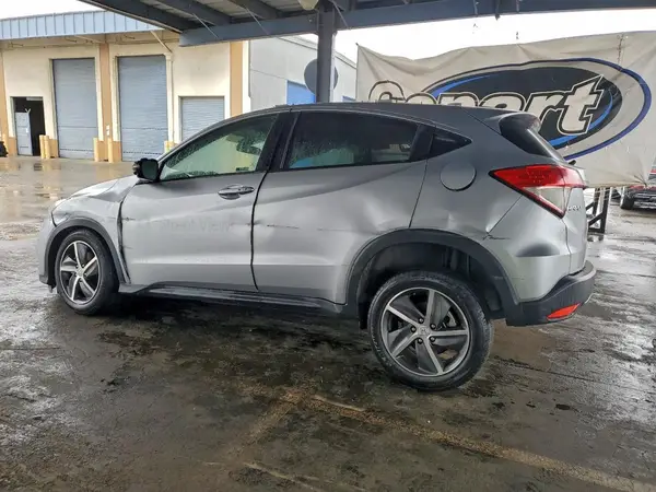3CZRU5H56NM743205 2022 HONDA HR-V - Image 2