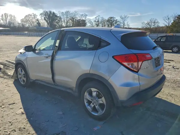 3CZRU5H57GM704447 2016 HONDA HR-V - Image 2