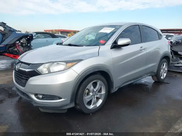 3CZRU5H57GM709910 2016 HONDA HR-V - Image 2