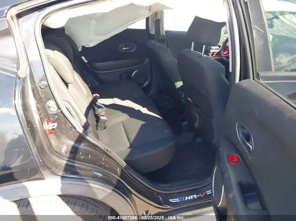 3CZRU5H57GM712614 2016 HONDA HR-V - Image 8