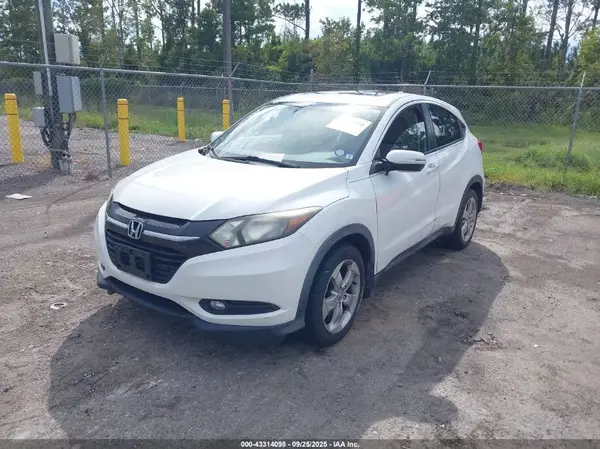 3CZRU5H57GM732104 2016 HONDA HR-V - Image 2