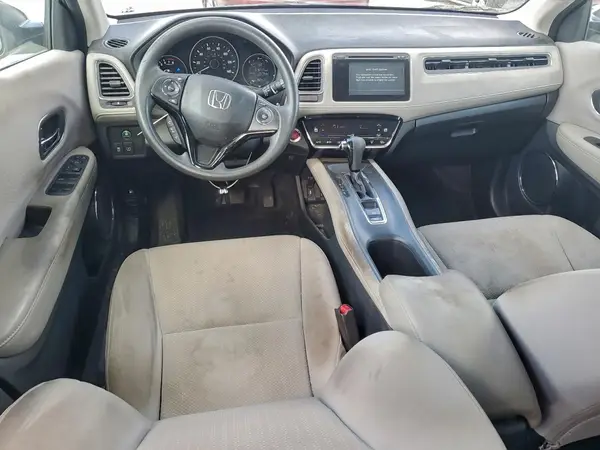 3CZRU5H57GM735651 2016 HONDA HR-V - Image 8