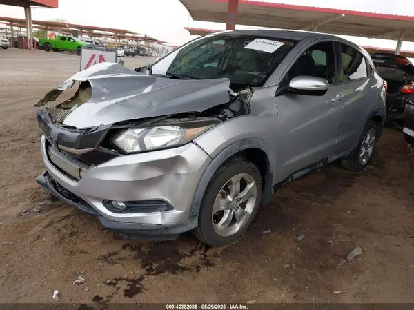 3CZRU5H57GM736234 2016 HONDA HR-V - Image 2