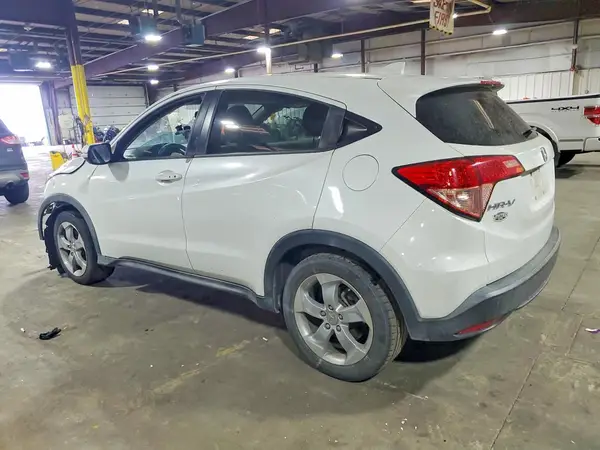 3CZRU5H57GM739845 2016 HONDA HR-V - Image 2