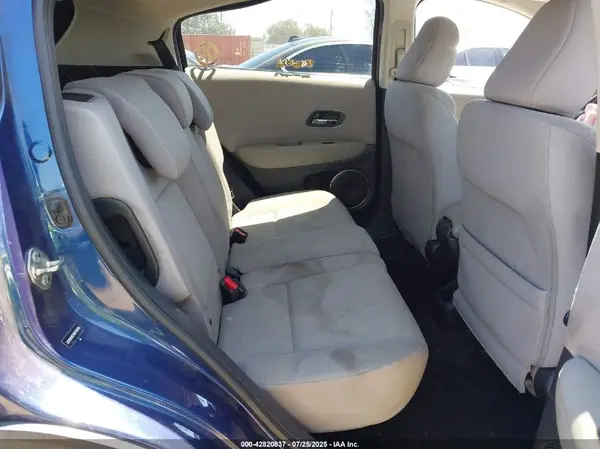 3CZRU5H57GM748948 2016 HONDA HR-V - Image 8