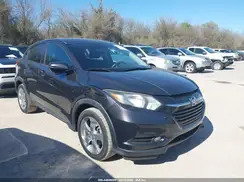 3CZRU5H57HG701256 2017 HONDA HR-V