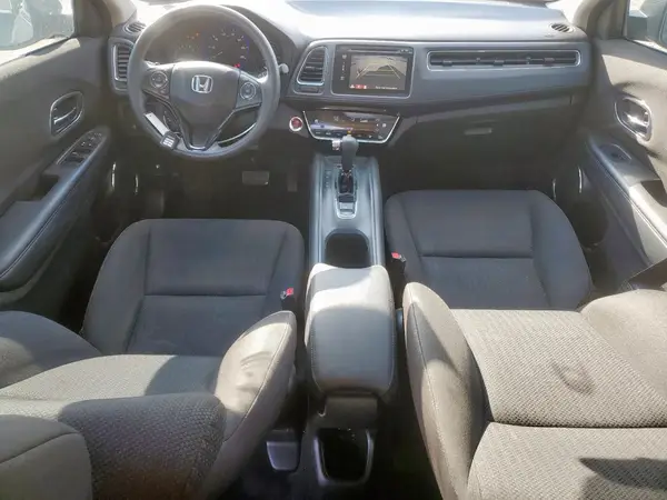 3CZRU5H57HG701984 2017 HONDA HR-V - Image 8