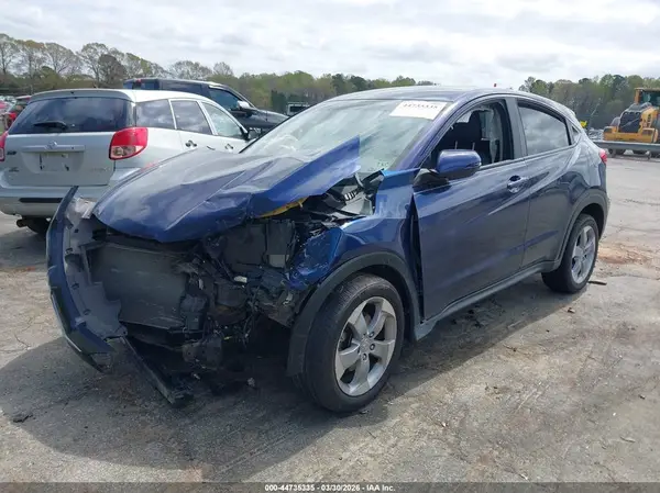 3CZRU5H57HM701369 2017 HONDA HR-V - Image 2