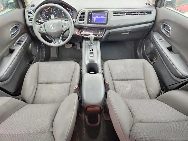 3CZRU5H57HM710329 2017 HONDA HR-V - Image 8