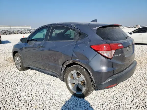3CZRU5H57HM713568 2017 HONDA HR-V - Image 2