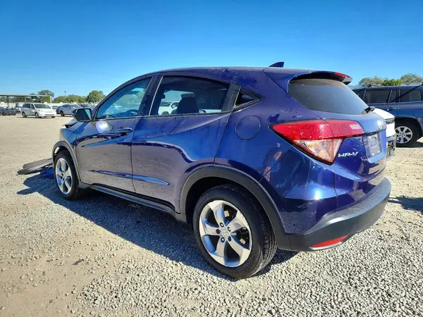 3CZRU5H57HM715322 2017 HONDA HR-V - Image 2