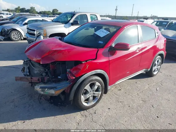 3CZRU5H57HM717572 2017 HONDA HR-V - Image 2