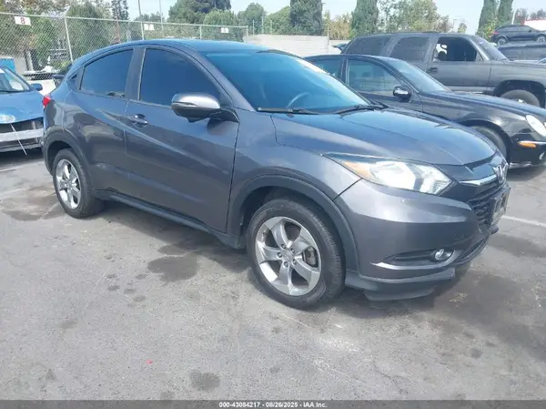 3CZRU5H57HM723419 2017 HONDA HR-V - Image 1