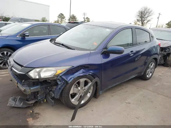 3CZRU5H57HM725901 2017 HONDA HR-V - Image 2