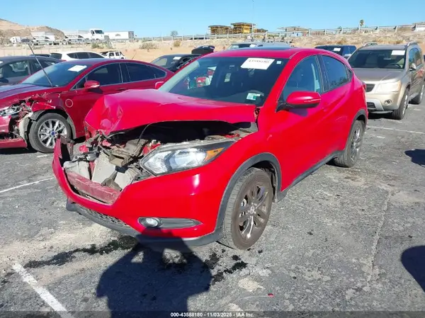 3CZRU5H57JG704874 2018 HONDA HR-V - Image 2
