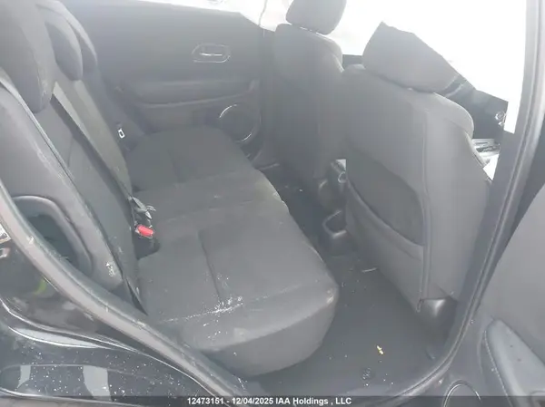 3CZRU5H57JM102669 2018 HONDA HR-V - Image 8