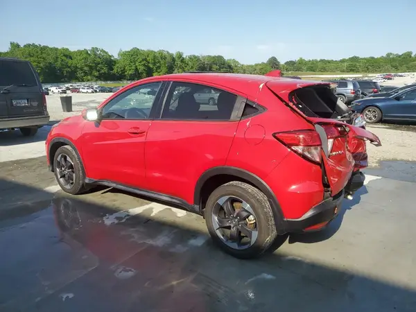 3CZRU5H57JM700082 2018 HONDA HR-V - Image 2