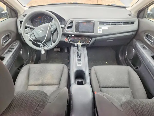 3CZRU5H57JM713141 2018 HONDA HR-V - Image 8