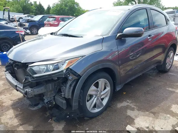 3CZRU5H57KM705722 2019 HONDA HR-V - Image 2
