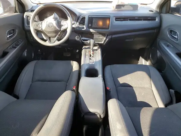 3CZRU5H57KM712427 2019 HONDA HR-V - Image 8