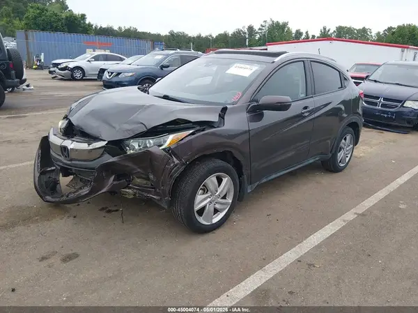 3CZRU5H57KM714596 2019 HONDA HR-V - Image 2