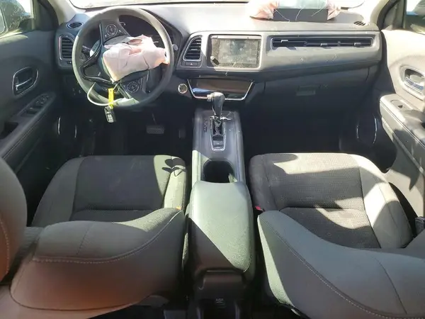 3CZRU5H57KM716591 2019 HONDA HR-V - Image 8