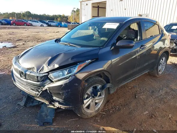 3CZRU5H57KM718860 2019 HONDA HR-V - Image 2