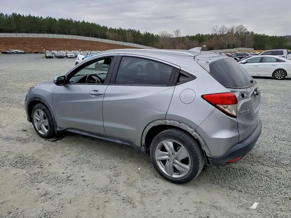 3CZRU5H57KM723332 2019 HONDA HR-V - Image 2