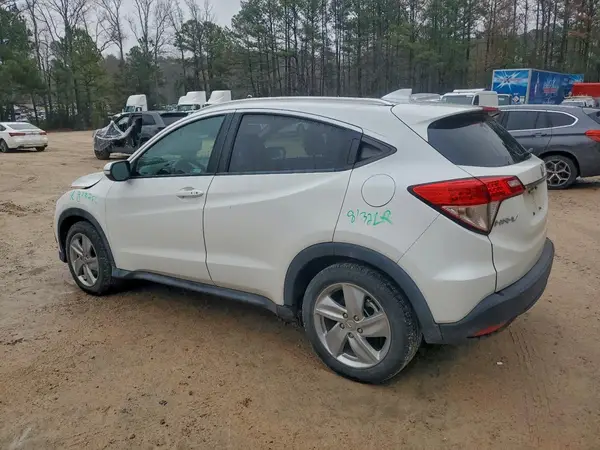 3CZRU5H57KM729776 2019 HONDA HR-V - Image 2