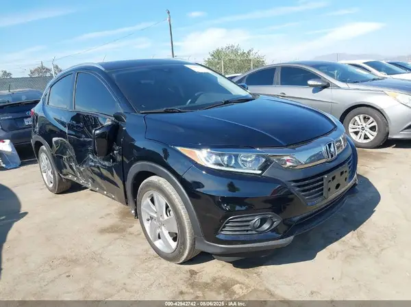 3CZRU5H57LM714485 2020 HONDA HR-V - Image 1