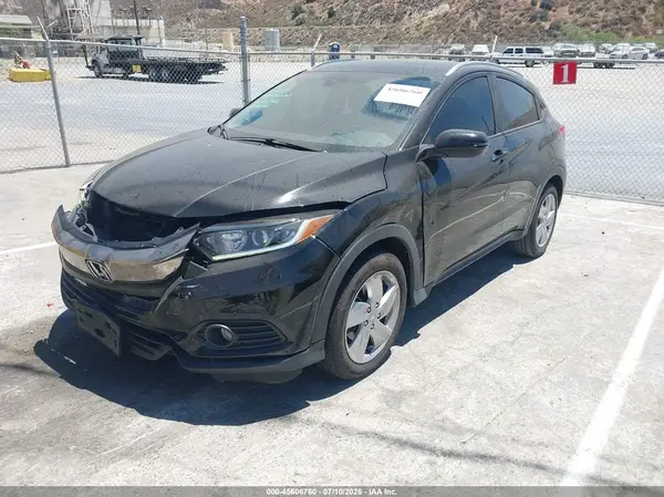 3CZRU5H57LM714549 2020 HONDA HR-V - Image 2