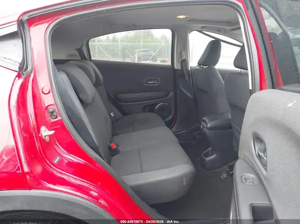 3CZRU5H57LM716494 2020 HONDA HR-V - Image 8