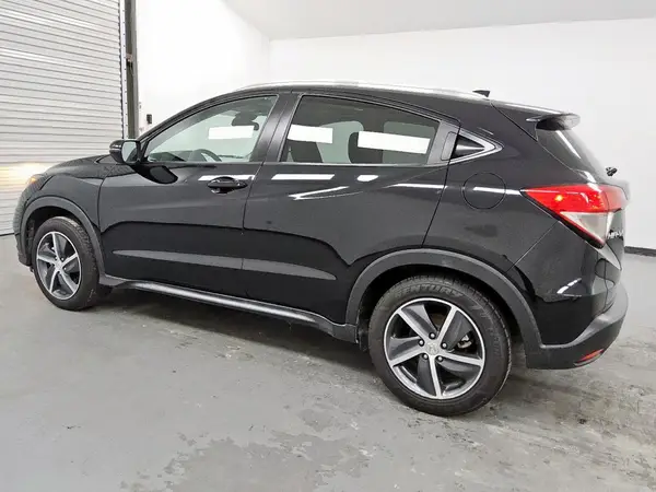 3CZRU5H57MM705710 2021 HONDA HR-V - Image 2