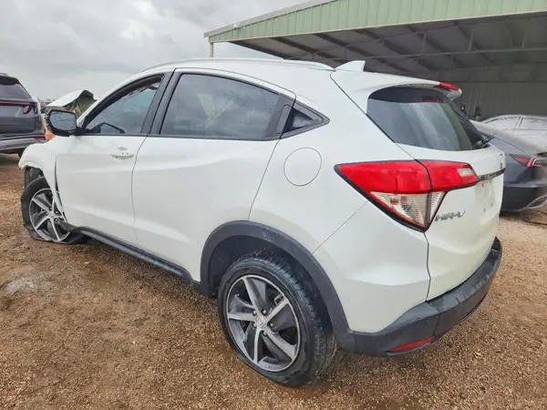 3CZRU5H57MM711586 2021 HONDA HR-V - Image 2