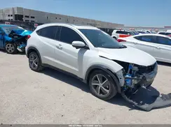 3CZRU5H57MM723656 2021 HONDA HR-V