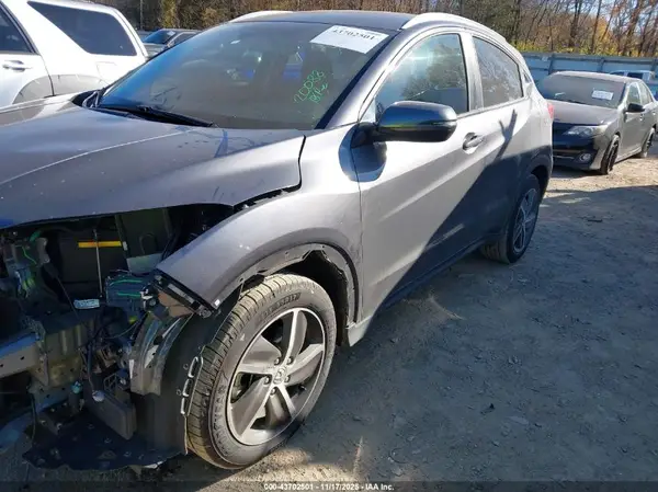3CZRU5H57MM733720 2021 HONDA HR-V - Image 2