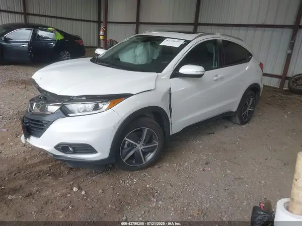3CZRU5H57MM734088 2021 HONDA HR-V - Image 2