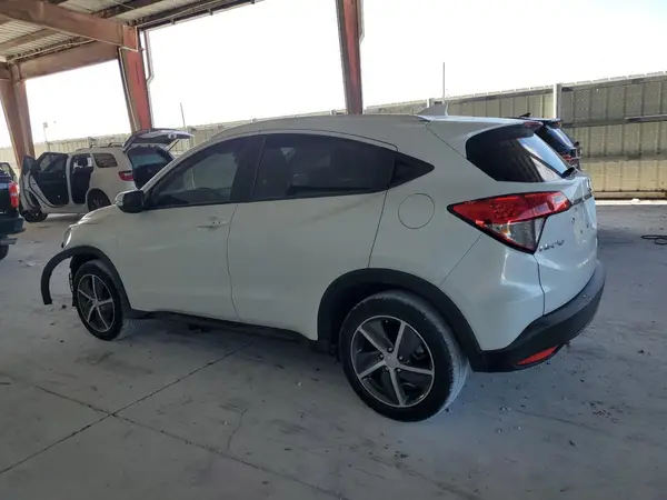 3CZRU5H57NM703022 2022 HONDA HR-V - Image 2