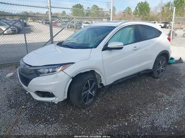 3CZRU5H57NM703568 2022 HONDA HR-V - Image 2