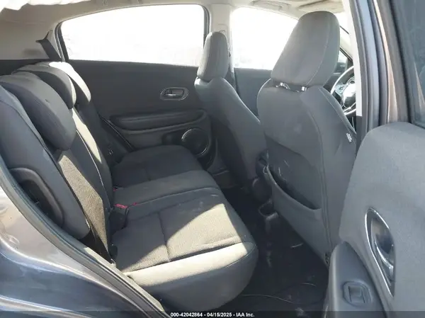 3CZRU5H57NM719012 2022 HONDA HR-V - Image 8