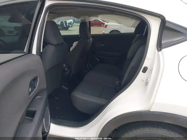 3CZRU5H57NM735792 2022 HONDA HR-V - Image 8