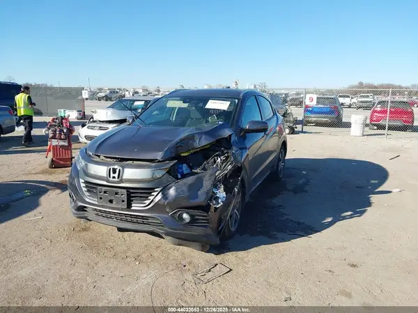 3CZRU5H57NM740832 2022 HONDA HR-V - Image 2