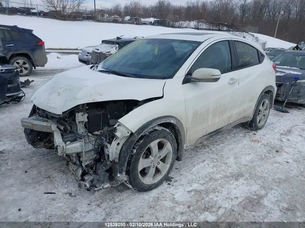 3CZRU5H58GM102432 2016 HONDA HR-V - Image 2