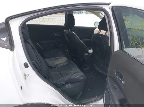 3CZRU5H58GM102432 2016 HONDA HR-V - Image 8